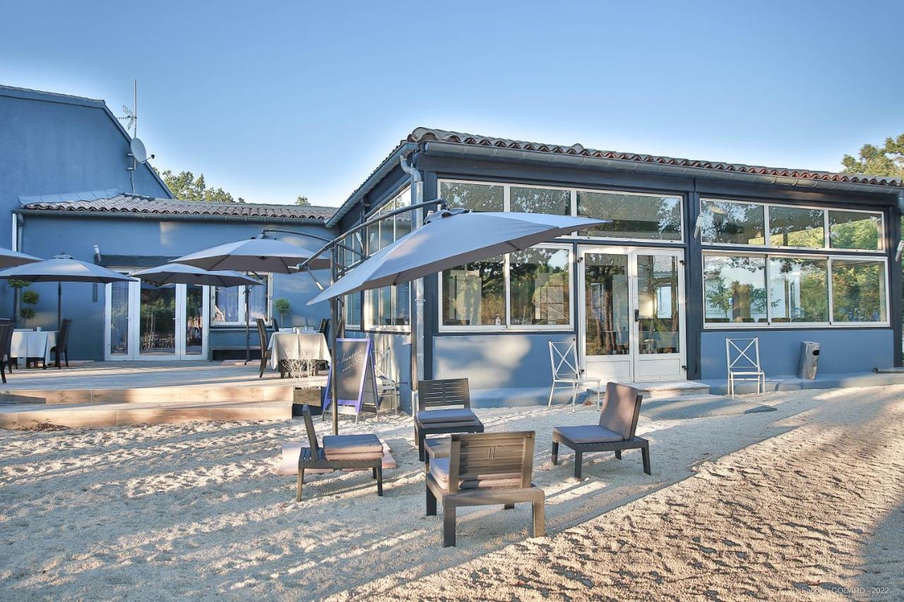 Hotel Restaurant Gite Les Lavandins Saint-Christol  Exterior foto